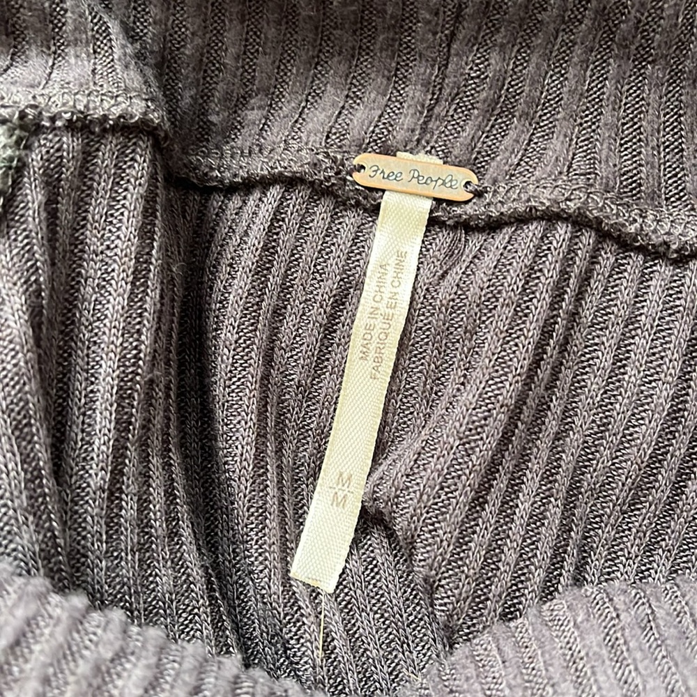 Free People ribbed long sleeve thin sweater with arm detail medium - Picture 3 of 5